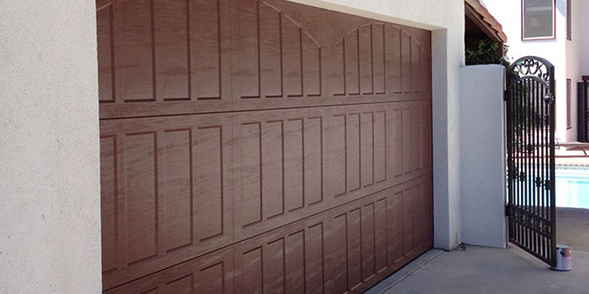 Garage door photo